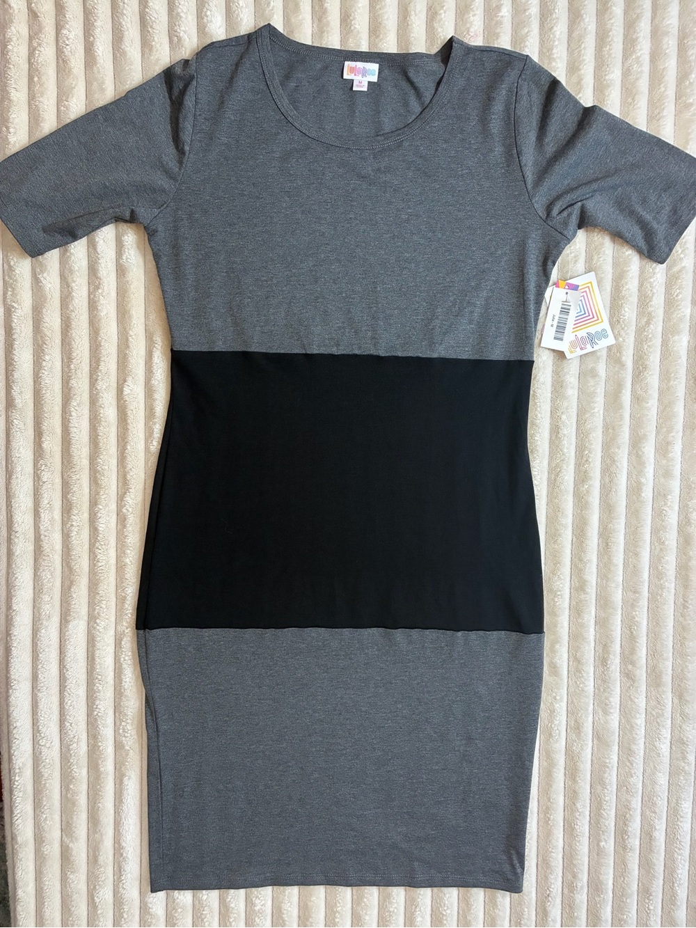 LuLaRoe Julia Dress Size M Gray & Black Color Block NWT